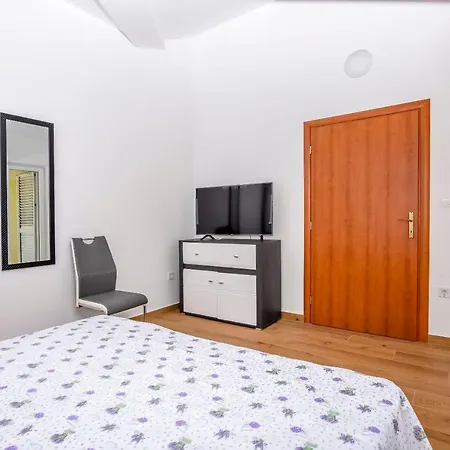 Mario Apartament *