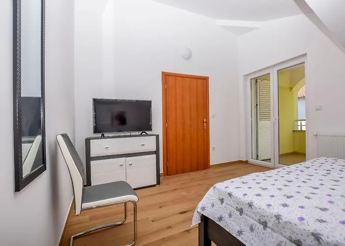 Mario Apartament *